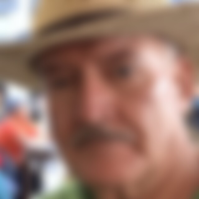 Lusch (68) aus Remscheid