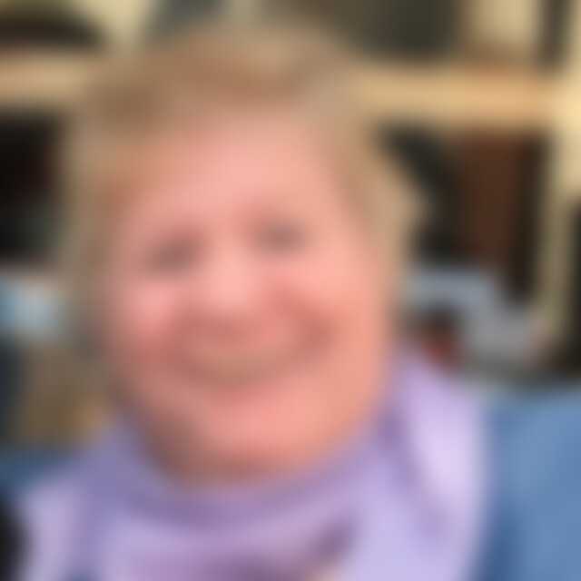 Mercedes (75) aus Gelsenkirchen