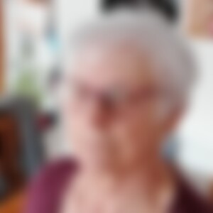 Laure (73) aus Völklingen