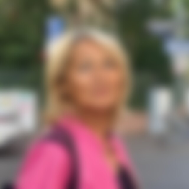 Anka (68) aus Frankfurt am Main